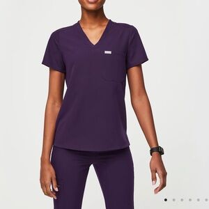 Figs Catarina Scrub Top — purple